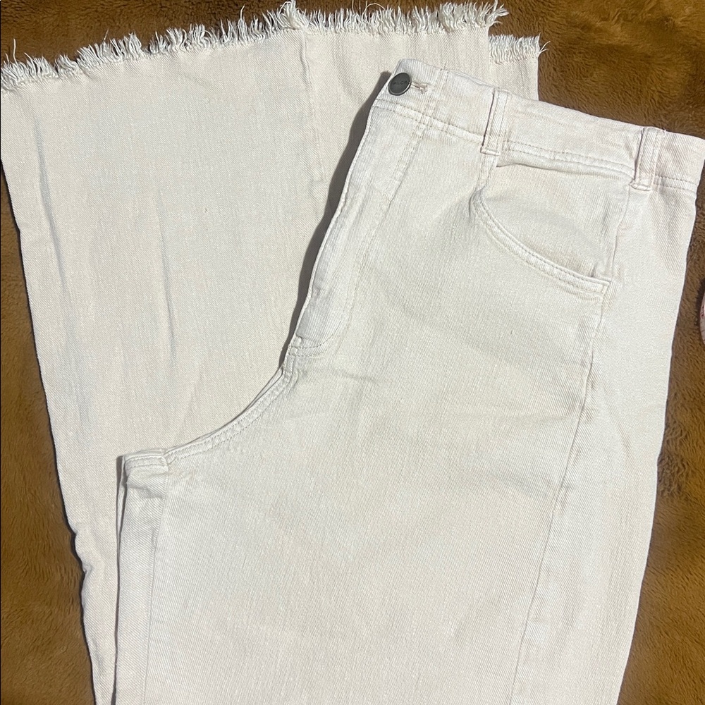 Pilcro Adi Mid Rise Flare Linen Edition: Beige - Picture 5 of 9